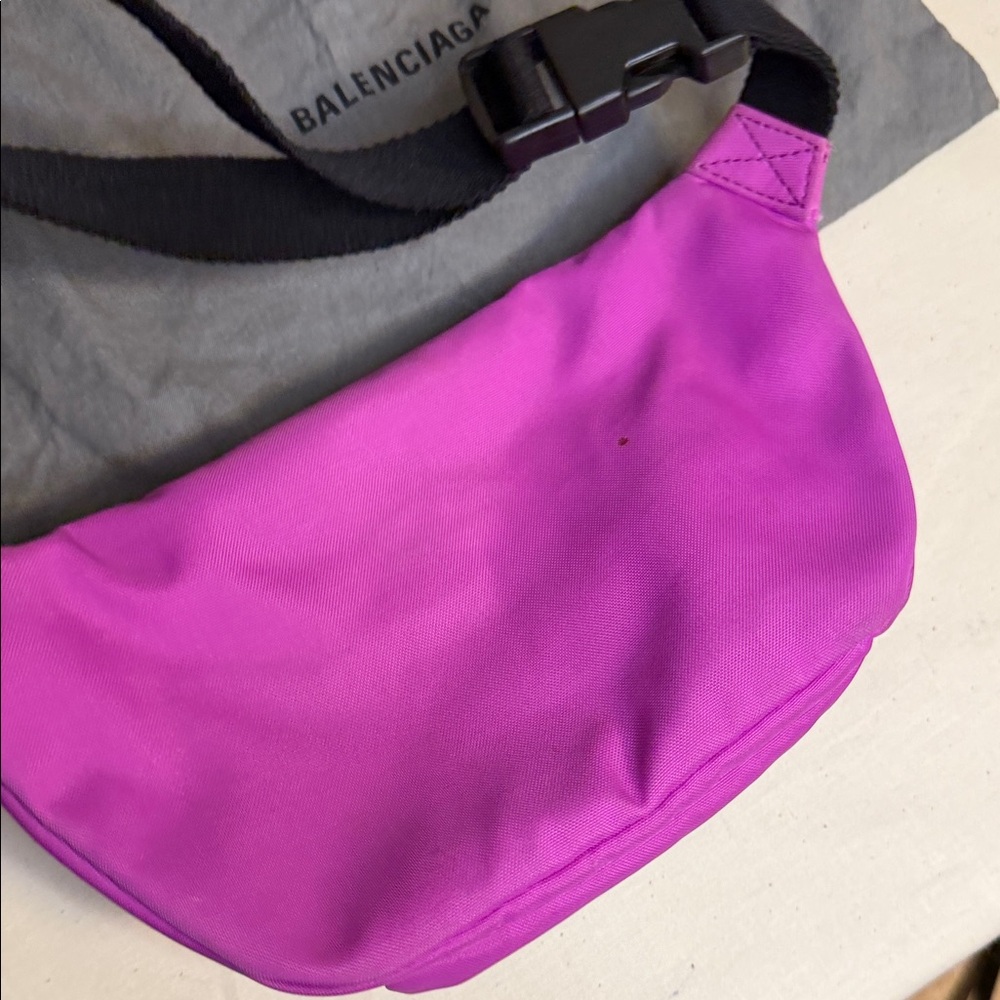 Balenciaga Vibrant Pink Nylon Crossbody Belt Bag - Picture 3 of 7